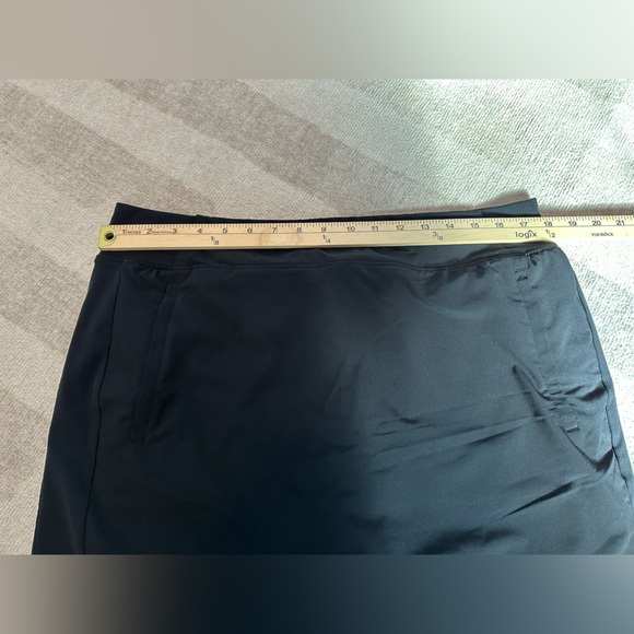 Athleta Women’s Brooklyn 16” Skort Black (Size 14T) - Picture 7 of 8